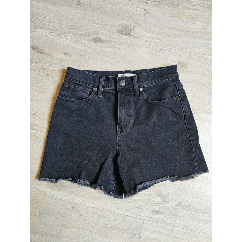 Madewell High Rise Demin Black Short Size 25